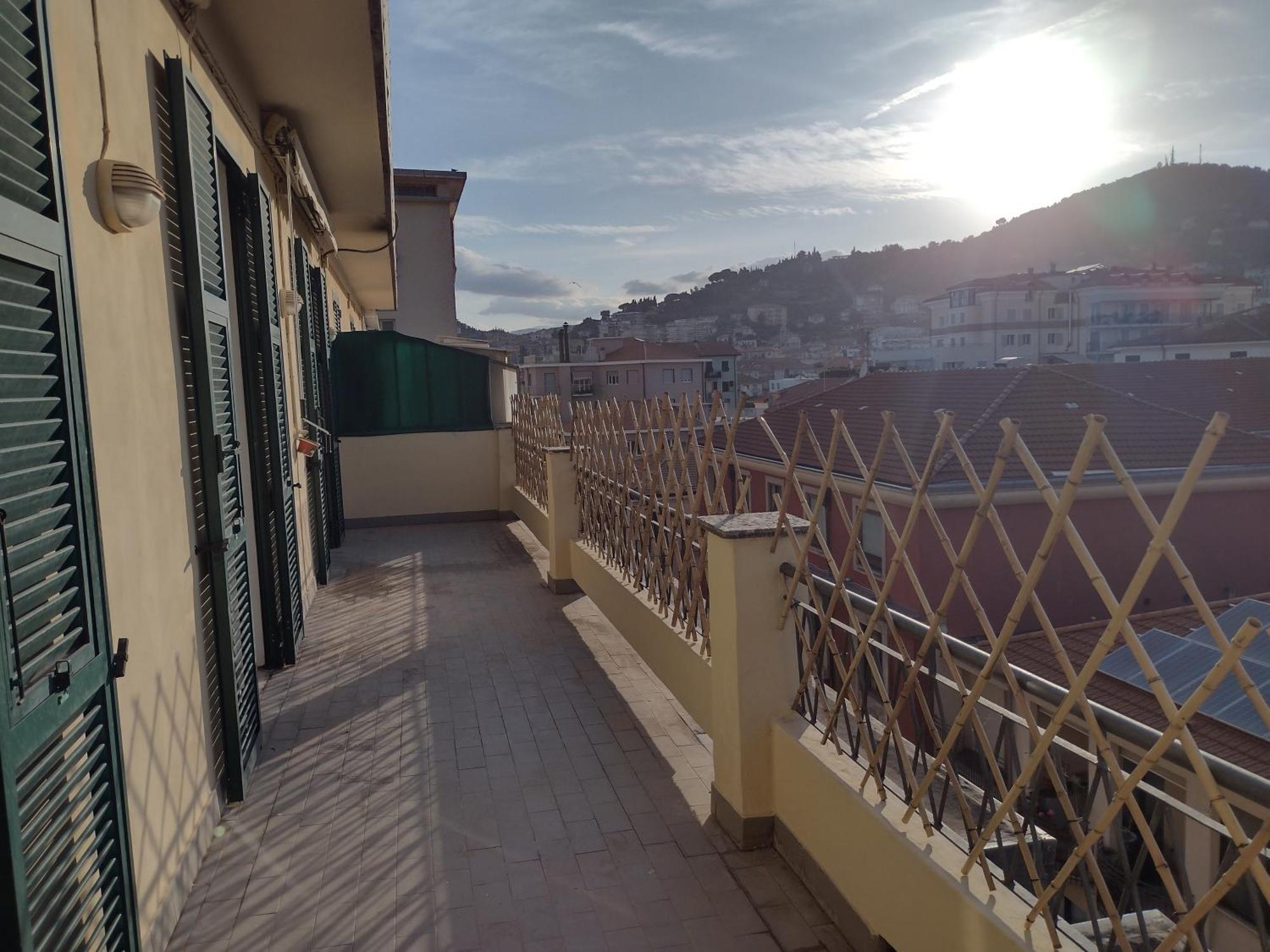L'Attico Sul Porto, Sea View With Terrace, Imperia Center 因佩里亚 外观 照片