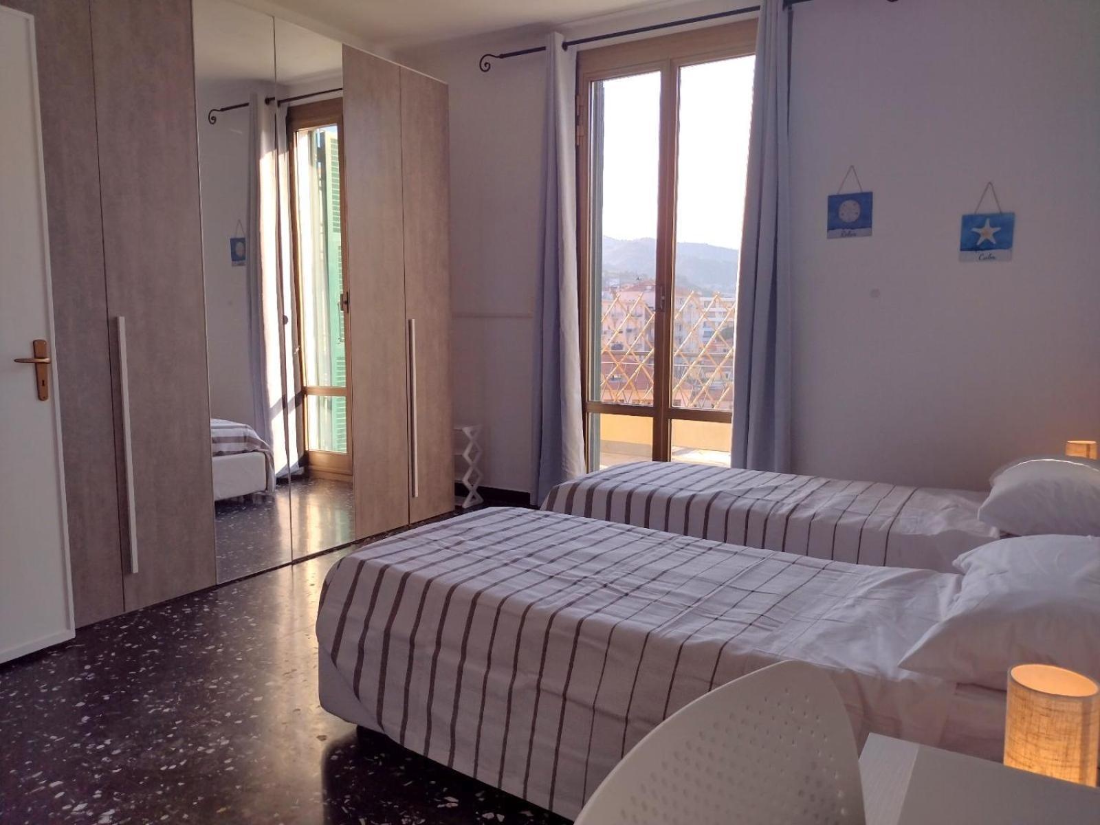 L'Attico Sul Porto, Sea View With Terrace, Imperia Center 因佩里亚 外观 照片