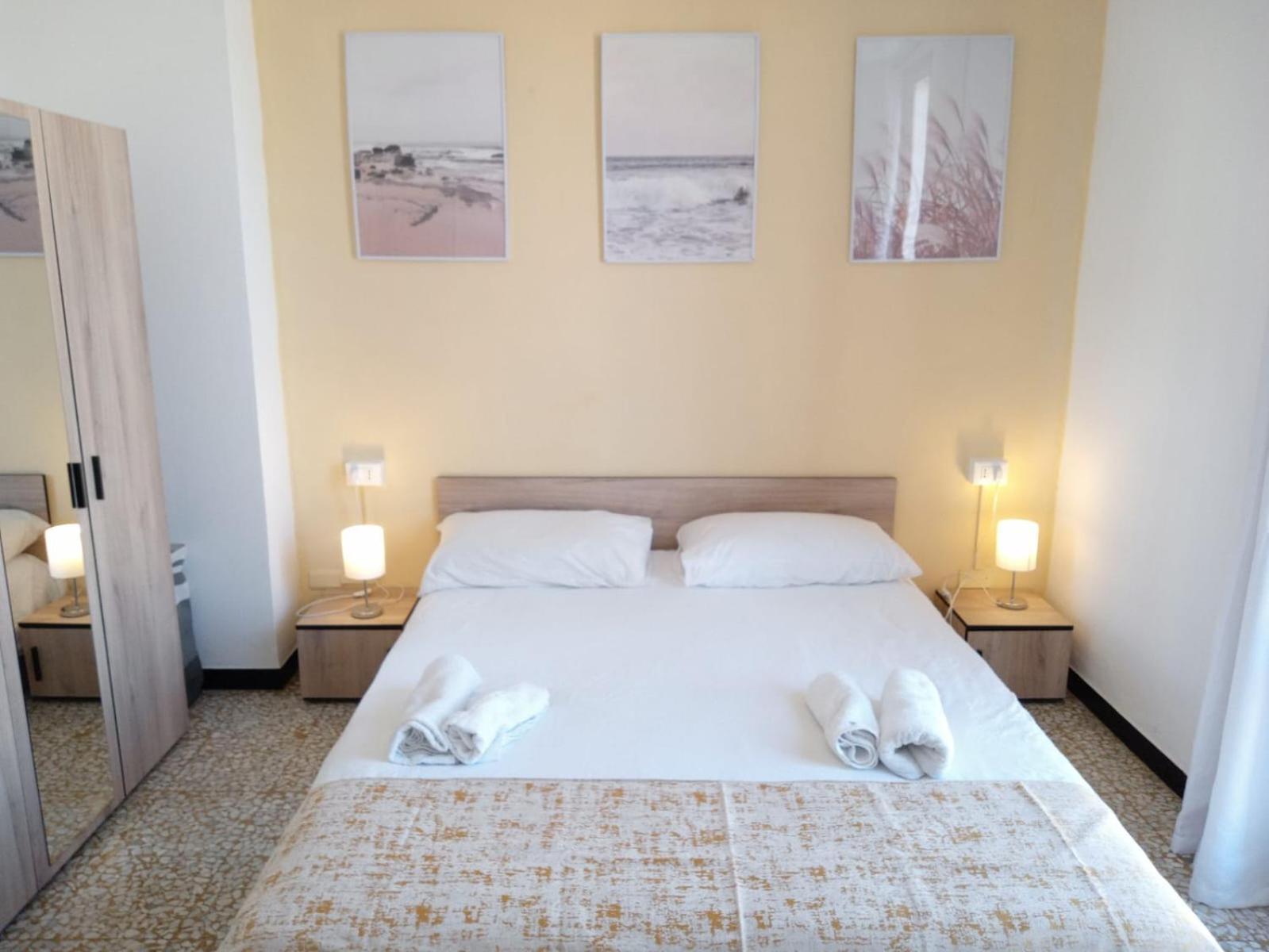 L'Attico Sul Porto, Sea View With Terrace, Imperia Center 因佩里亚 外观 照片